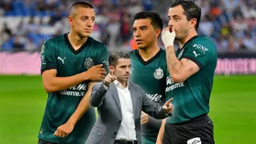 Jugadores de Chivas y Fernando Gago/Foto Milenio.