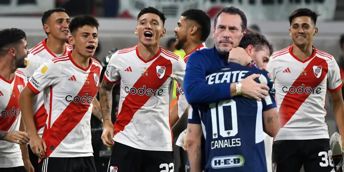 Jugadores de River Plate y Sergio Canales abrazado/Foto La Opinión.