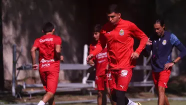 Jugadores en entreno. Foto: Chivas