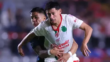 Jugadores en partido. Foto. Chivas