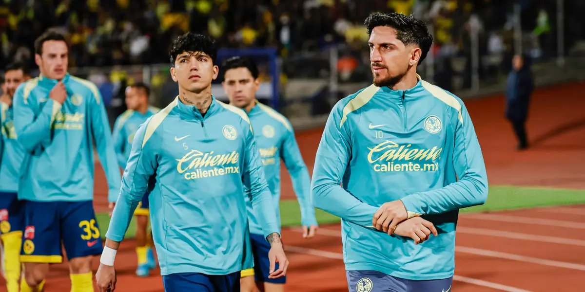 Jugadores previo a partido. Foto: Club América