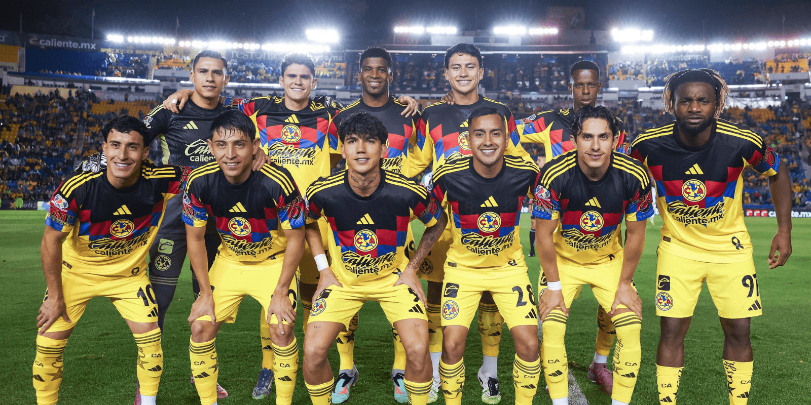 Jugadores previo a partido. Foto: Club América