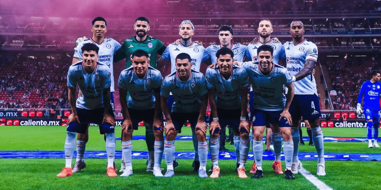 Jugadores previo a partido. Foto: Cruz Azul