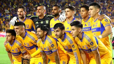 Jugadores previo a partido. Foto: Tigres