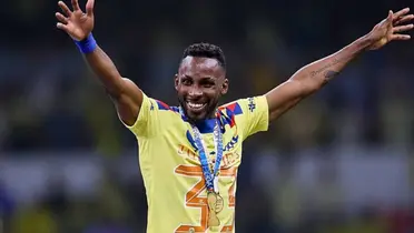 Julián Quiñones festejando el título de liga con el América / FOTO MARCA