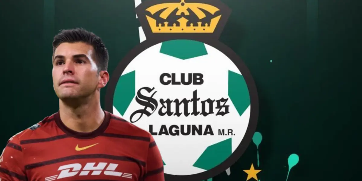 Julio González junto a Santos Laguna / FOTO ESTO