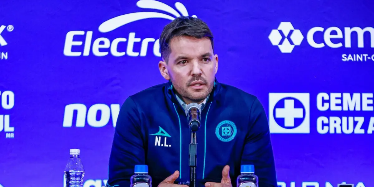 Larcamón en confe. Foto: ESTO