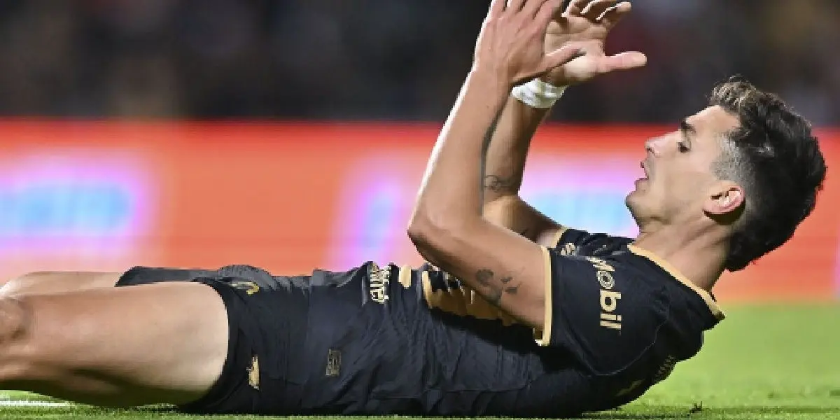 Los universitarios perdonaron a las Chivas, tenían el 2-1 para descontar y Dinneno termina desperdiciando una jugada clara.