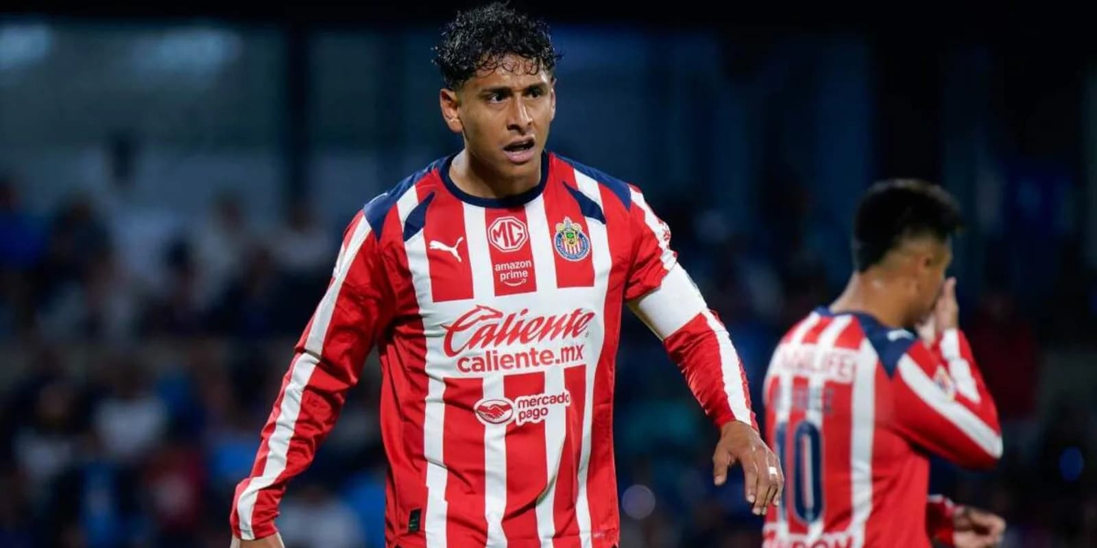 Luis Romo confía en el buen momento de Chivas para competir por el título de liga
