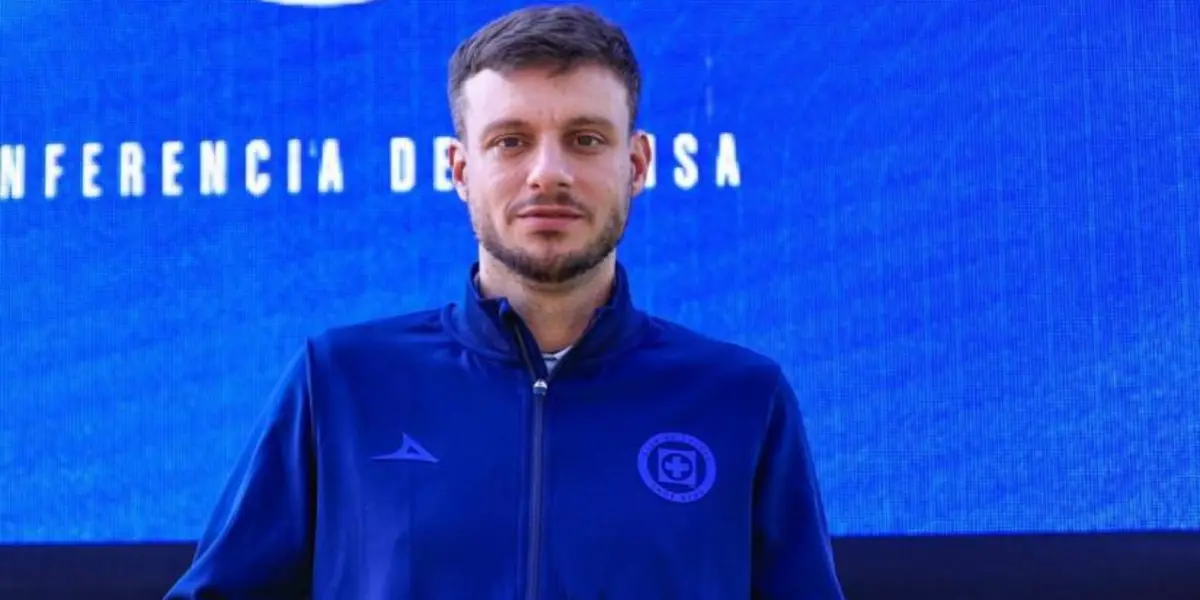Martín Anselmi con el uniforme de Cruz Azul / LA MÁQUINA CELESTE