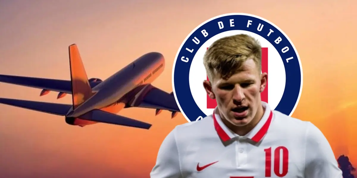 Mateus Bogusz y avión viajando/ Foto El Periódico.