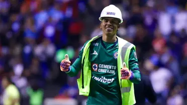 Mier festejando. Foto: Cruz Azul