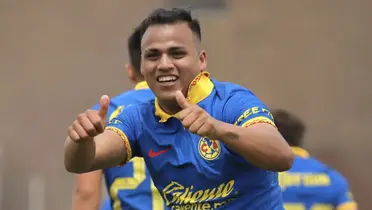 Mozumbito en partido con América. Foto: Récord