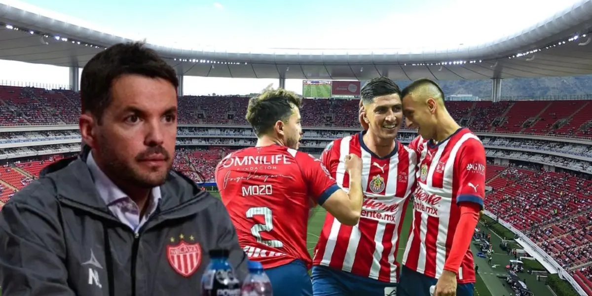 Nicolás Larcamón junto a futbolistas de Chivas / FOTO RÉCORD