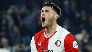 No hace goles y ahora este es el valor que tiene Santiago Giménez