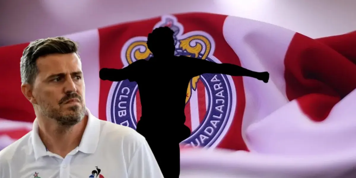 Óscar García Junyent  junto a futbolista incógnito / FOTO TUDN