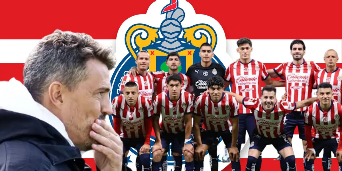 Òscar García Junyent junto a futbolistas de Chivas / FOTO LA VOZ DE GALICIA