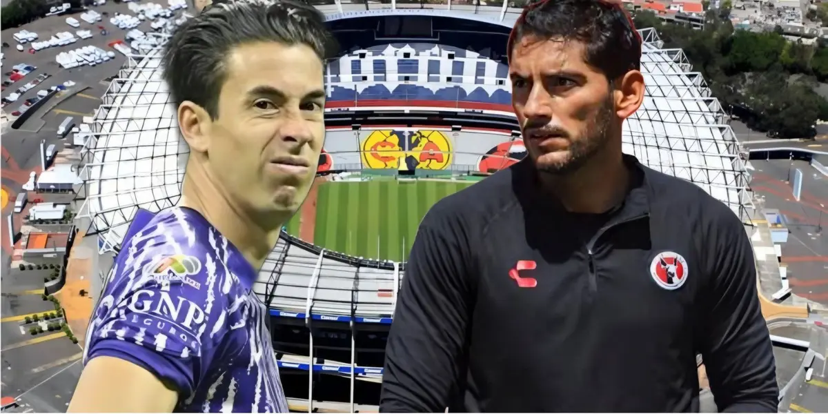 Óscar Jiménez, Jesús Corona y al fondo el Estadio Azteca