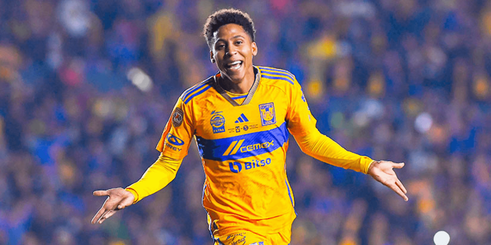 Ozziel en partido. Foto: Mediotiempo