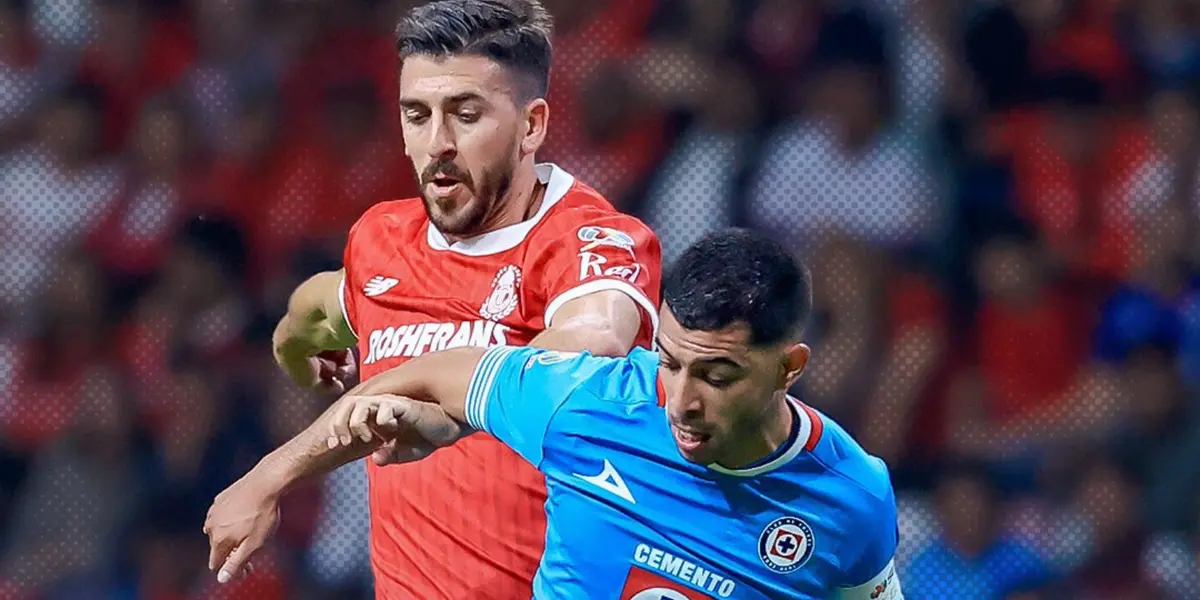 Paulinho y Lira en partido. Foto: Cruz Azul