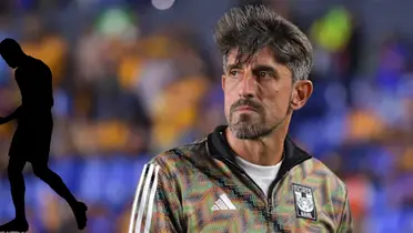 Paunoviç dirigiendo partido con Tigres. Foto:90min