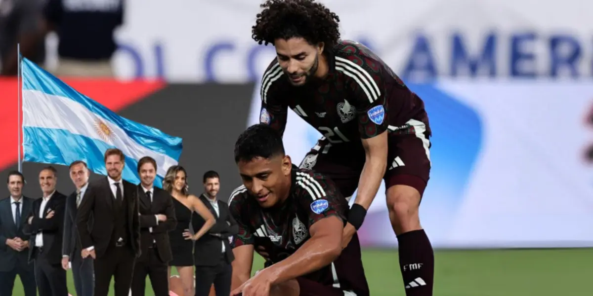 Periodistas de Argentina junto a jugadores del Tri / FOTO X