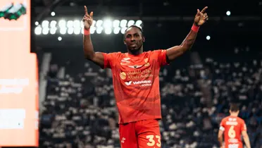 Quiñones celebrando. Foto: Al-Qadisiya