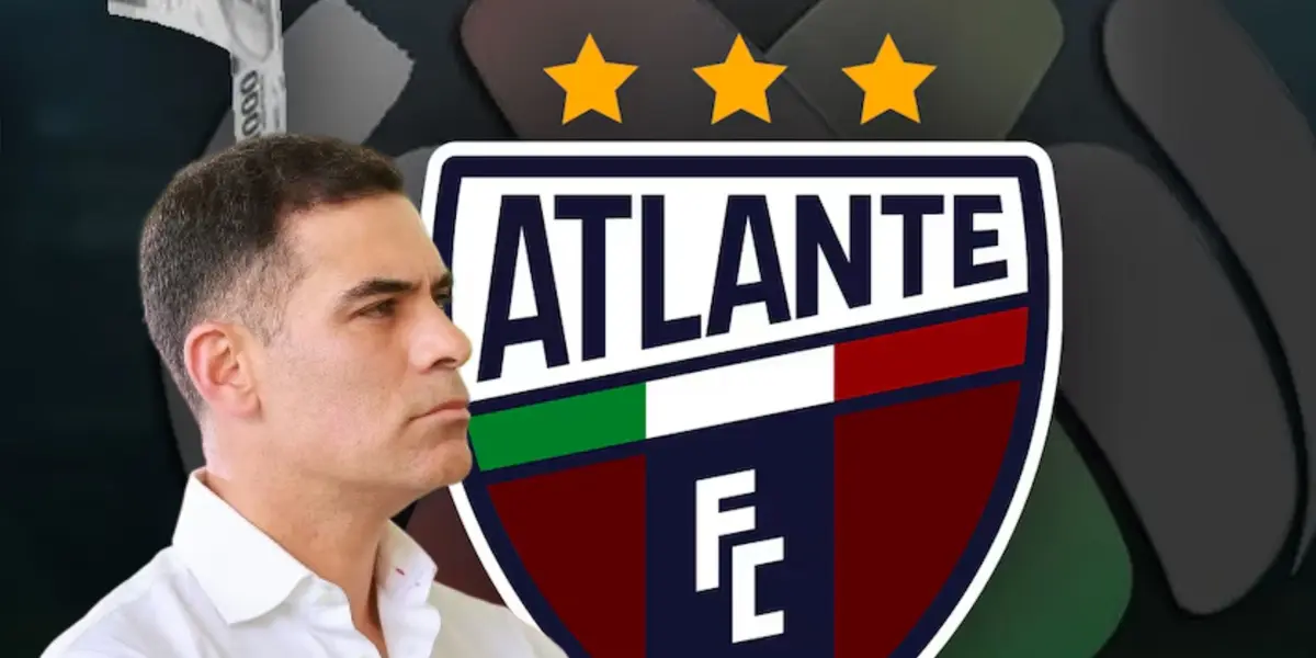 Rafael Márquez y escudo del Atlante/Foto Infobae.