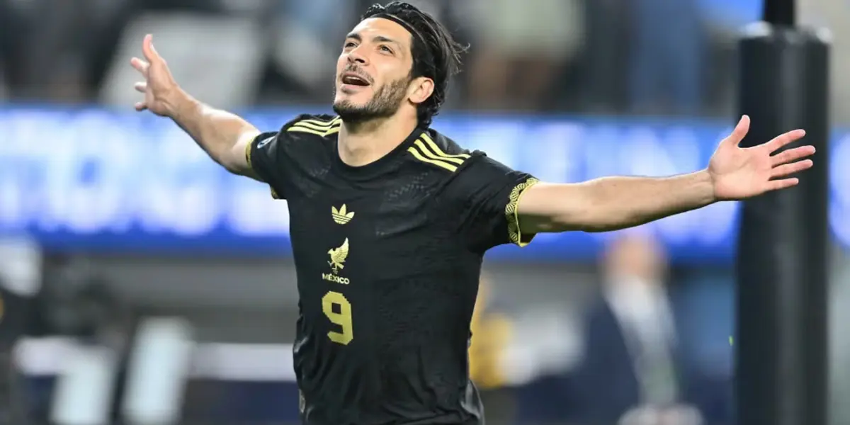 Raúl celebrando gol. Foto: Récord