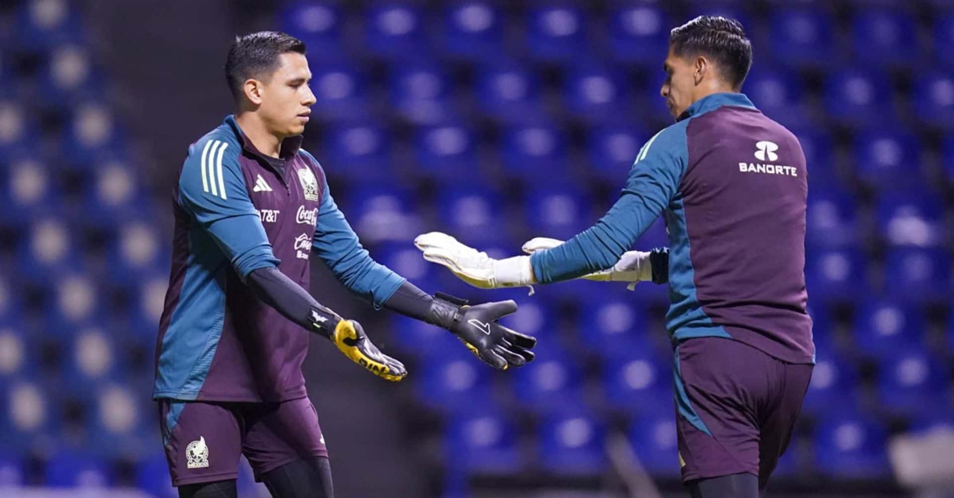 Raúl Rangel y Luis Ángel Malagón pelearon codo a codo por la titularidad de la Selección Mexicana en el proceso de Javier Aguirre