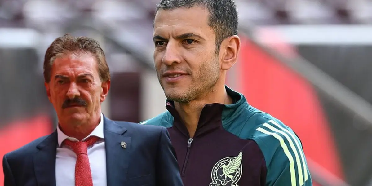 Ricardo La Volpe junto a Jaime Lozano / FOTO TYC SPORTS