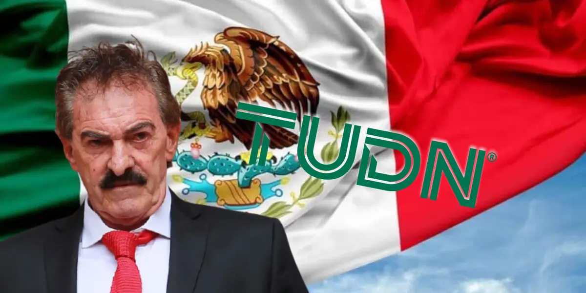 Ricardo La Volpe junto al logo de TUDN / FOTO INFOBAE