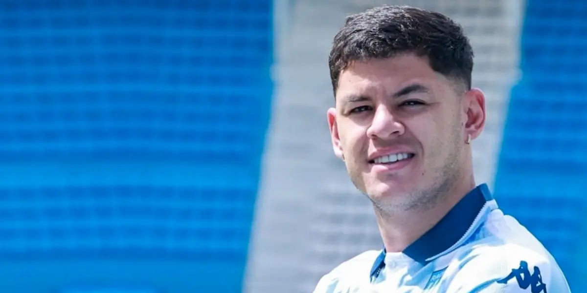 Richard en presentación. Foto: Racing