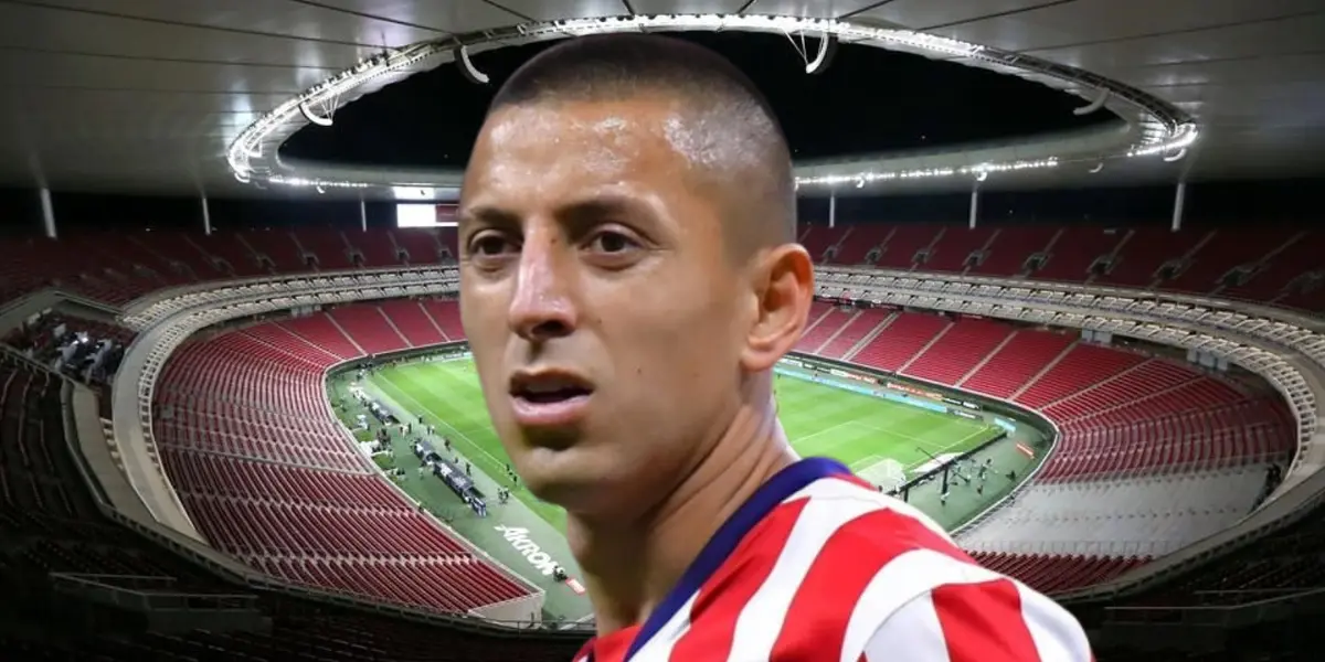 Roberto Alvarado en el Estadio Akron / FOTO MSN