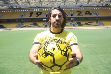 Rodolfo Pizarro no jugará el jueves en la Europa League
