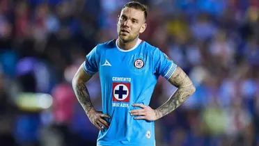 Rotondi en partido con Cruz Azul. Foto: TV Azteca