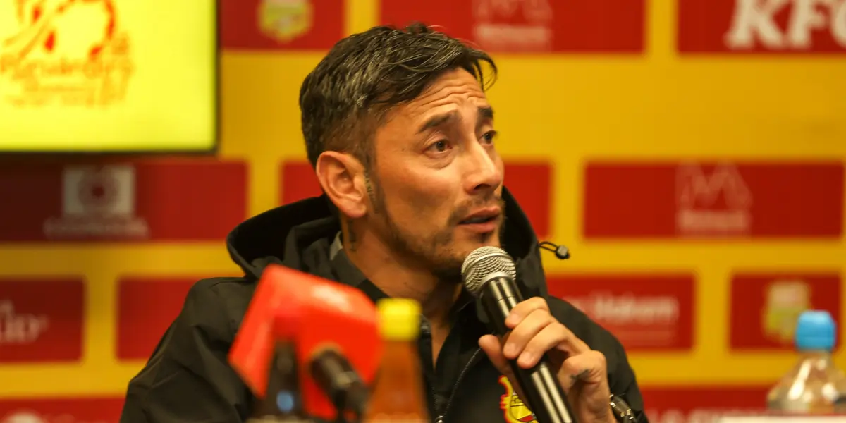 Sambueza en presentación. Foto: Atlético Morelia