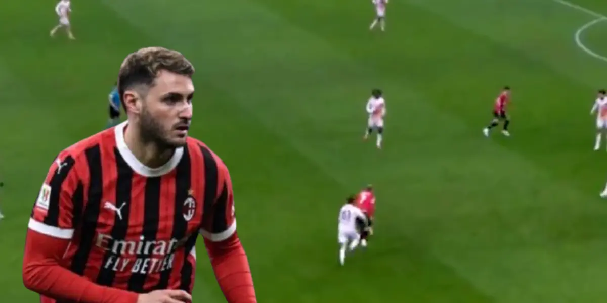 Santiago Giménez en el AC Milán vs Roma / FOTO X