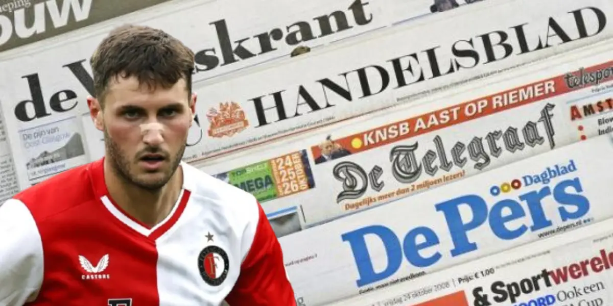 Santiago Giménez junto a diarios de Países Bajos / FOTO X