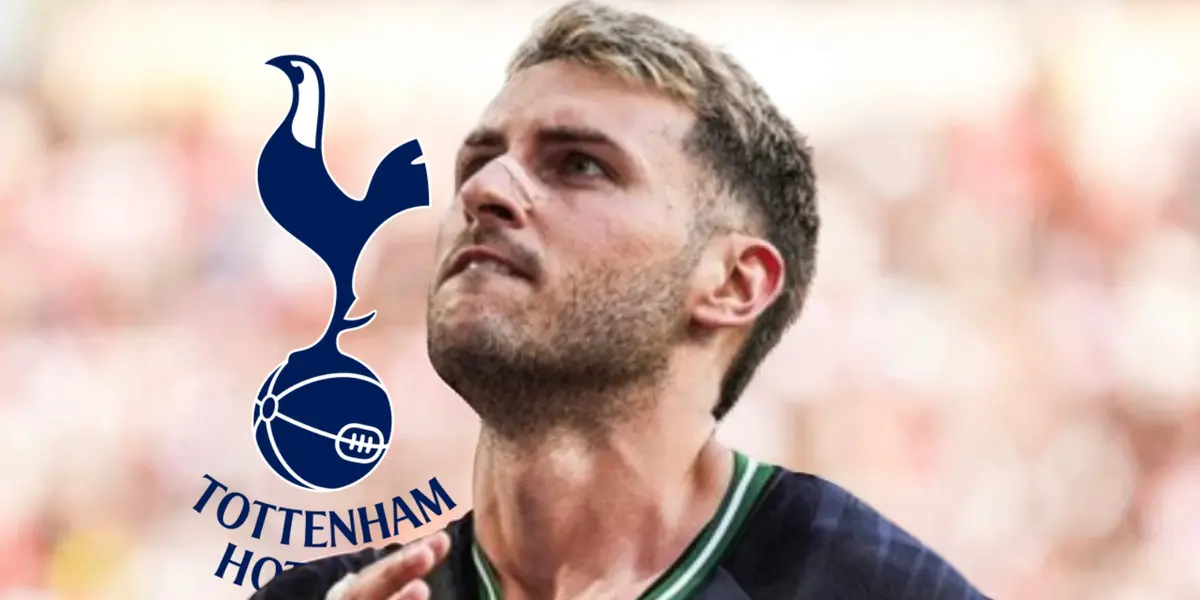 Santiago Giménez junto al escudo del Tottenham / FOTO X