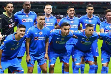 Se ha señalado desde hace un par de semanas que al Azul le urge un delantero, están cerca de conseguirlo y Falcao podría ser la solución.