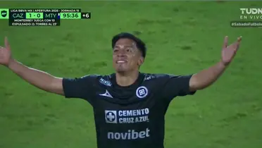 Sepúlveda celebrando, captura de TUDN