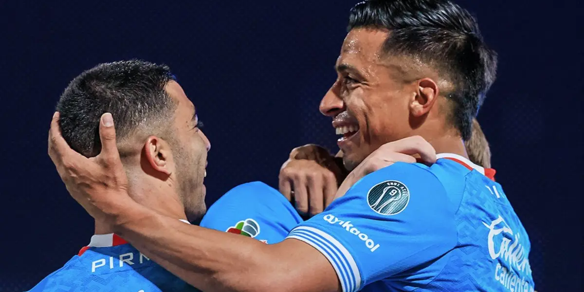 Sepúlveda celebrando con Lira. Foto: Cruz Azul