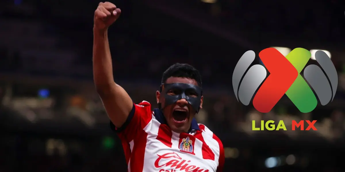 Sepúlveda celebrando con playera de Chivas. Foto: Milenio