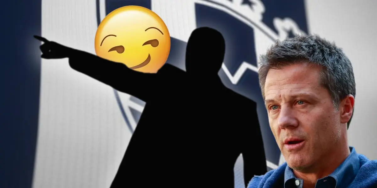 Silueta de director técnico y emoji a su lado y José Antonio Noriega./ Foto Fútbol Total.