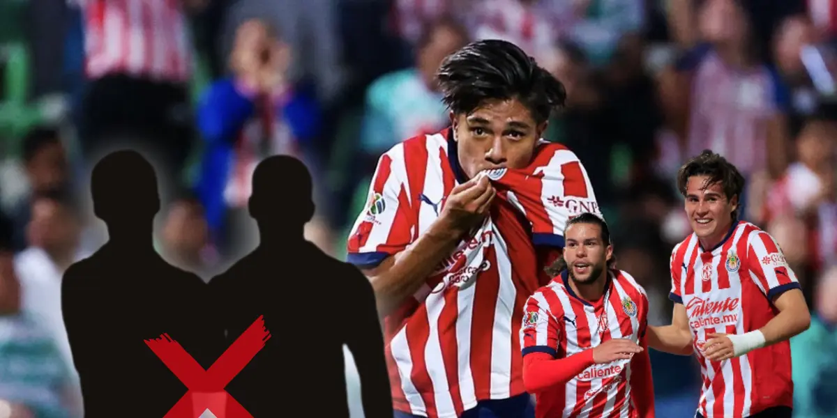 Siluetas de futbolistas con cruz, Yael Padilla besando escudo y más jugadores/Foto Rebaño Girls.