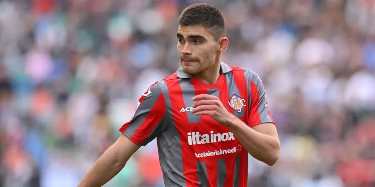 Un descuido del defensa mexicano le costó el empate a su equipo.