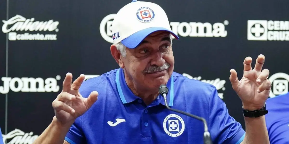 Una de las peores decisiones de Ricardo Ferretti en el Cruz Azul que podría costarle la chamba.