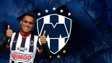 Val Baiano junto al escudo de Rayados de Monterrey / FOTO YOUTUBE