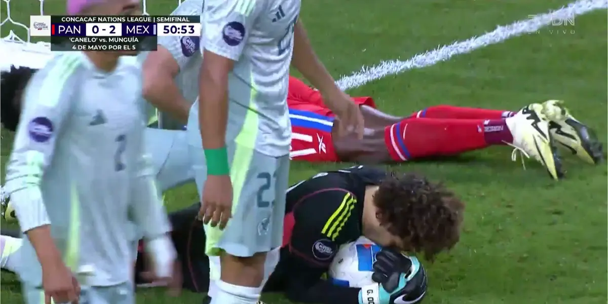 VIDEO | Ochoa calló bocas, la atajada que lo mantendrá como titular en Selección Mexicana